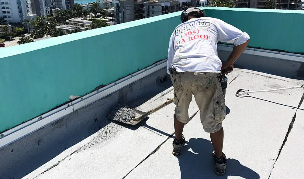 Commercial Flat Roof Maintenance