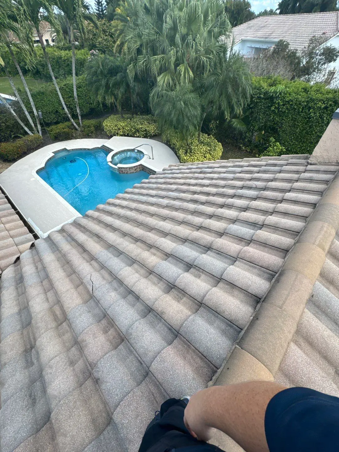luxury roof installation in parkland