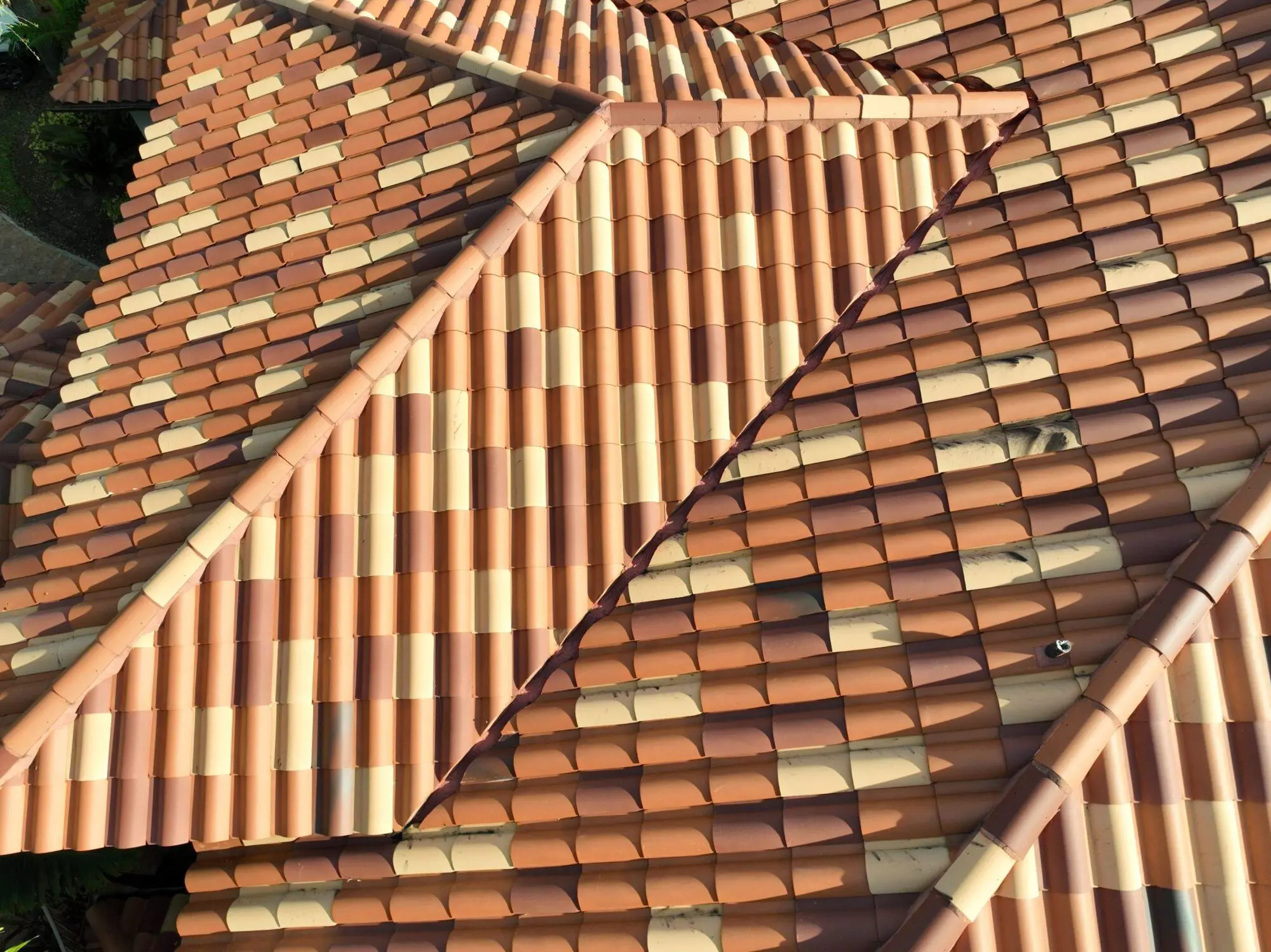 Premium Roof Repair and Installation in Pinecrest