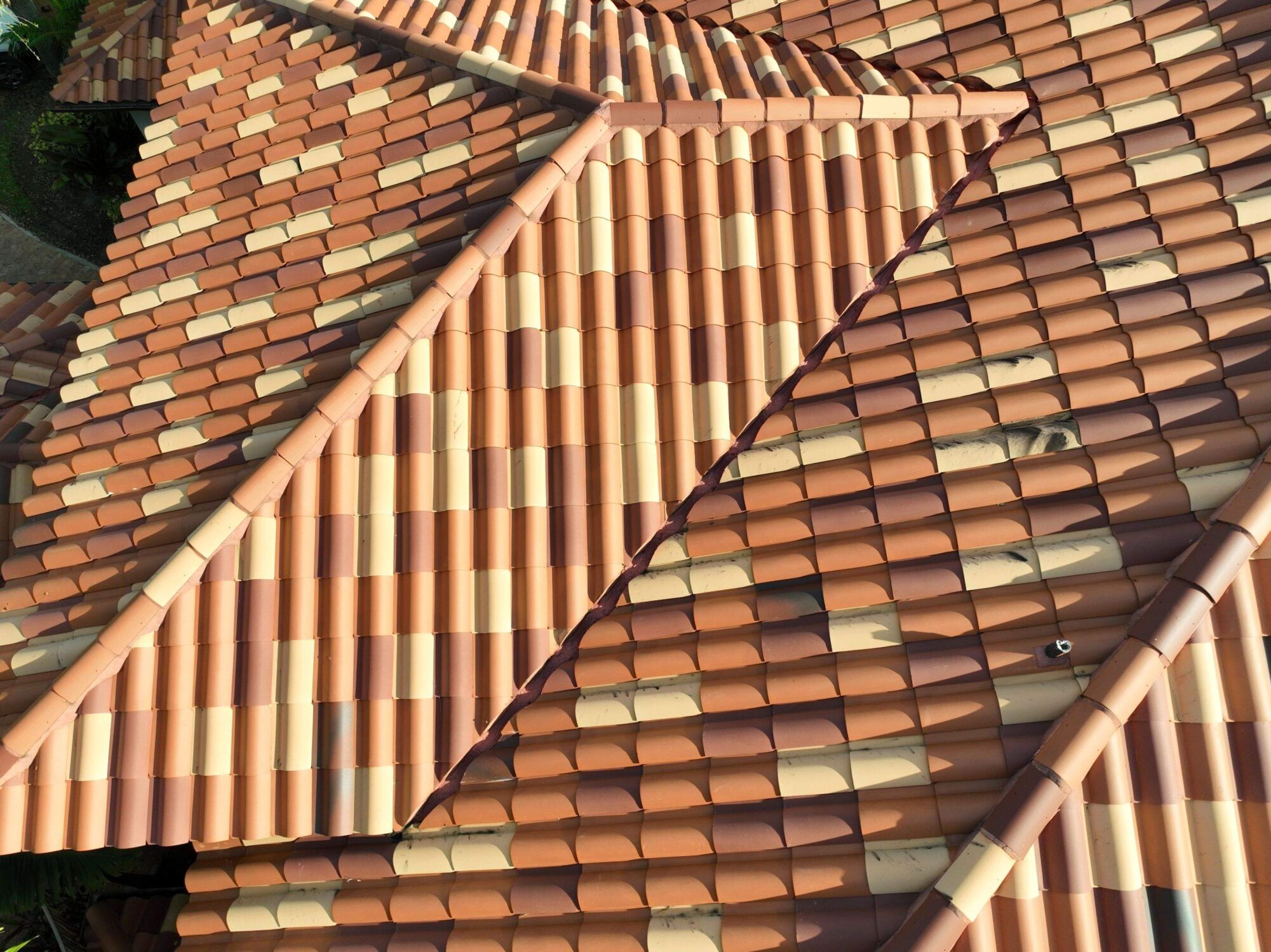 Premium Roof Repair and Installation in Pinecrest